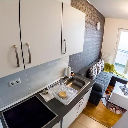 Apartman Stefi Апартаменты *